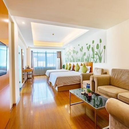 Greentree Alliance Sanya Jiyang District Yalongwan Road Hotel Eksteriør billede